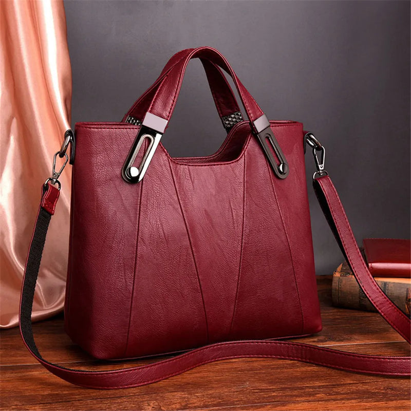 bolsa transversal feminina, bolsa grande feminina, bolsa feminina grande, bolsa feminina, bolsa de couro feminina, bolsa couro feminina, mochila de couro, mochila feminina