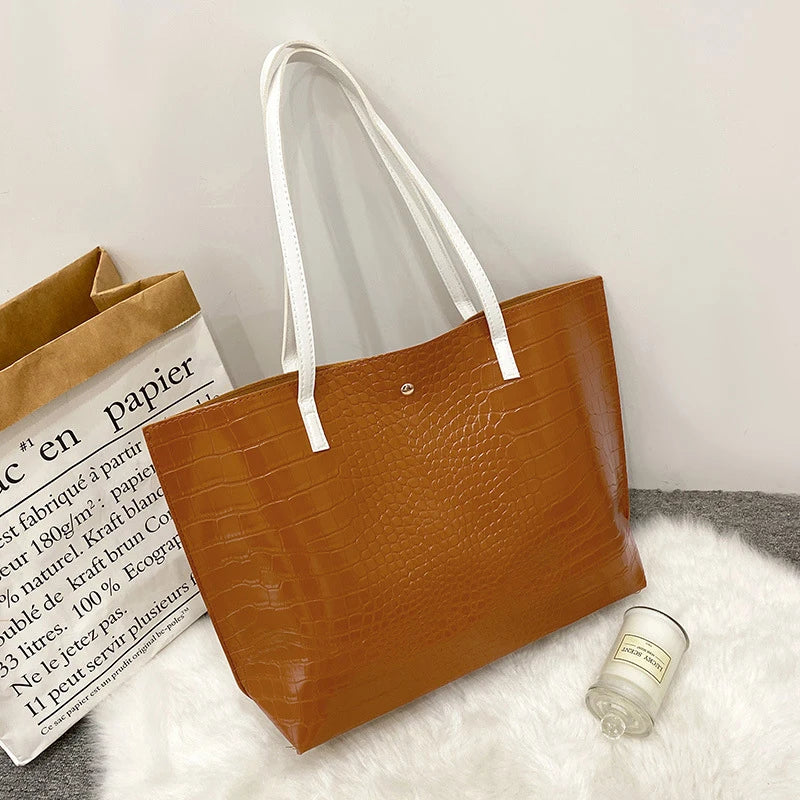 bolsa transversal feminina, bolsa grande feminina, bolsa feminina grande, bolsa feminina, bolsa de couro feminina, bolsa couro feminina