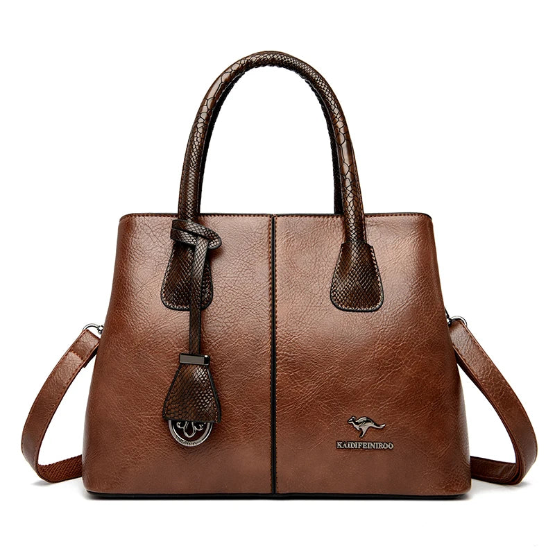 bolsa transversal feminina, bolsa grande feminina, bolsa feminina grande, bolsa feminina, bolsa de couro feminina, bolsa couro feminina, bolsa couro legitimo